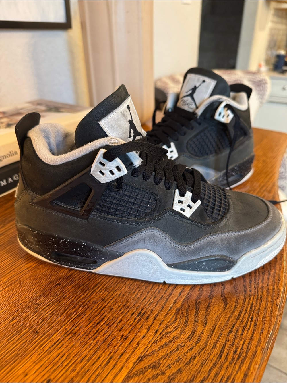 Jordan 4 Retro Black and Gray mid top Sneakers